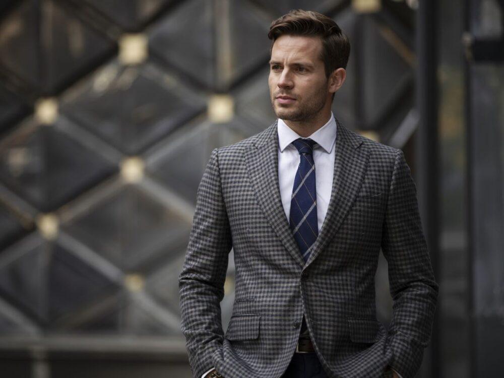 dobór krawata do wzorzystej marynarki