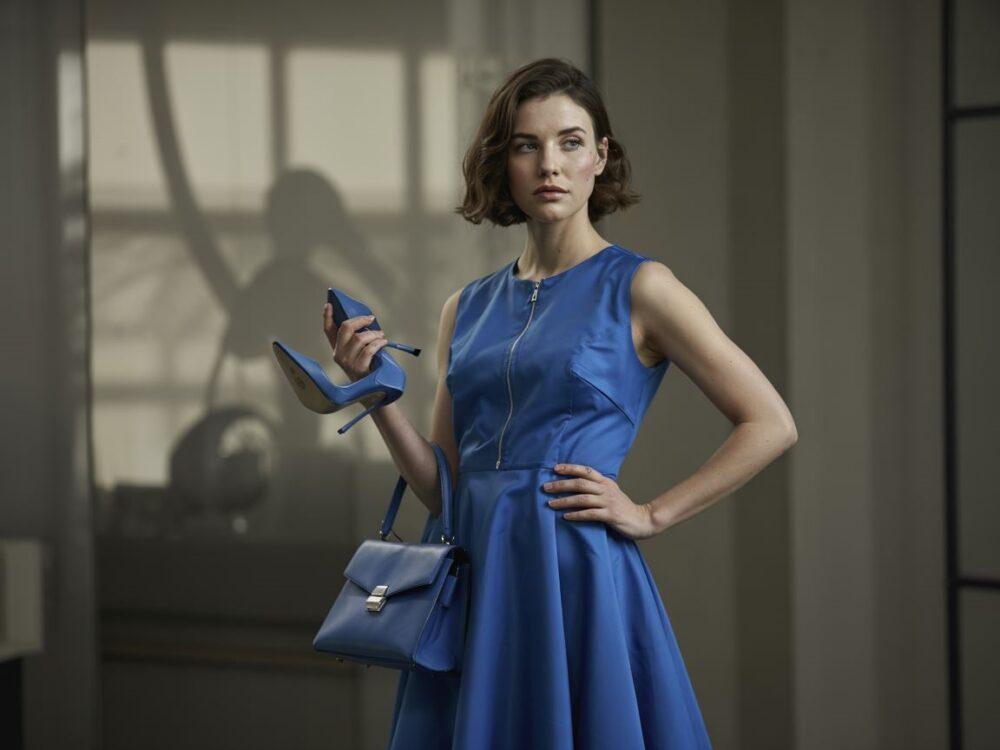 dodatki do chabrowej sukienki