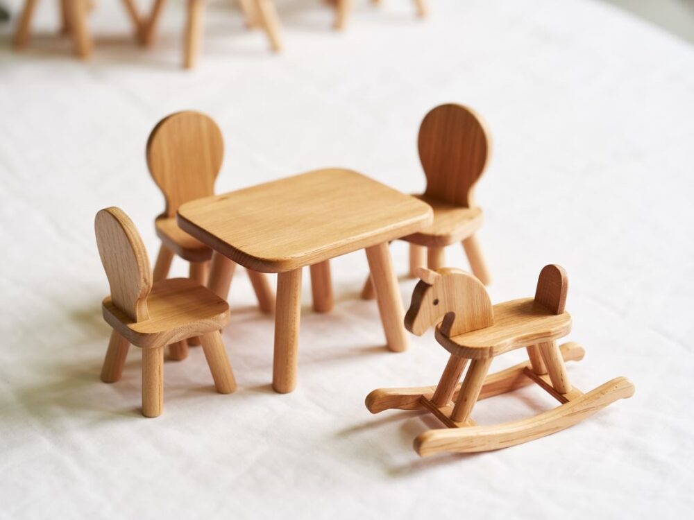 drewno do mebli dla lalek