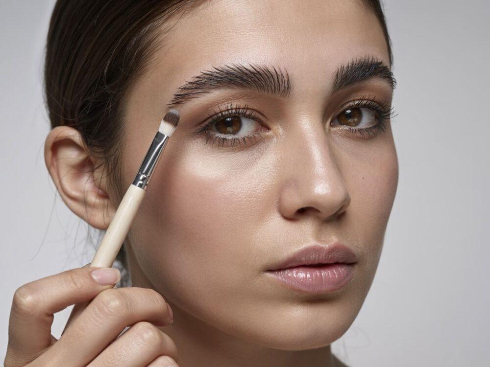 efekt ombre na brwiach