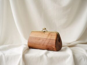 elegancka damska torebka z drewna