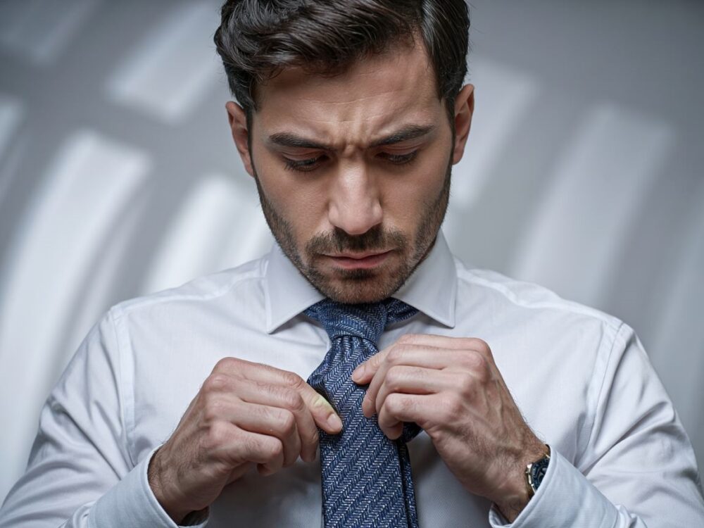 krok po kroku krawat śledź