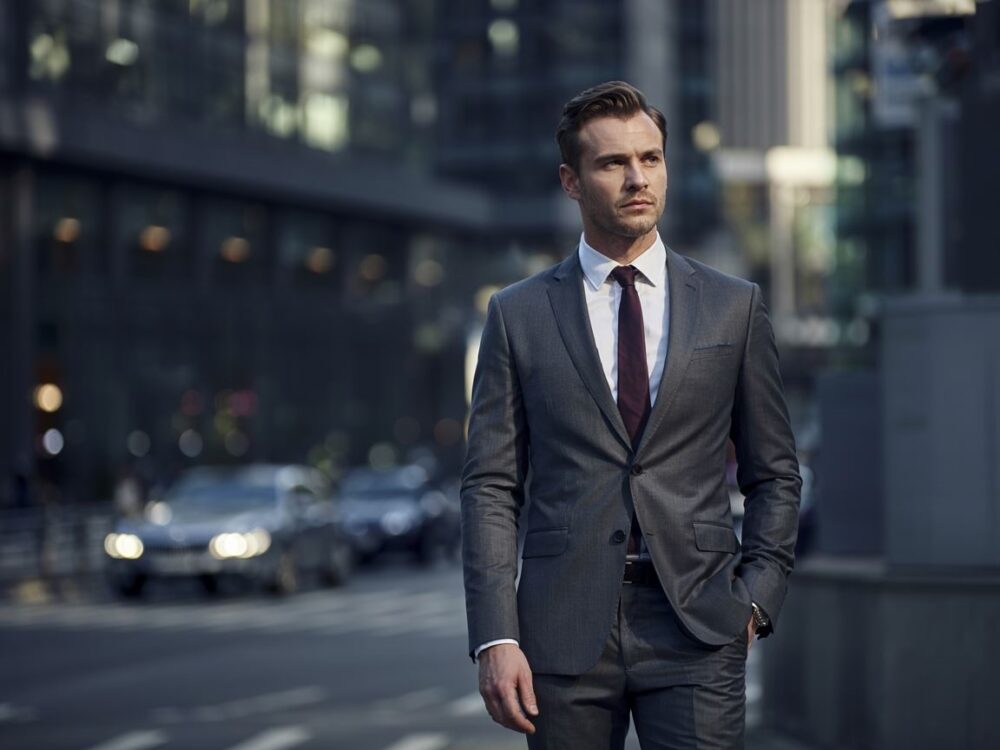 nowoczesny garnitur męski