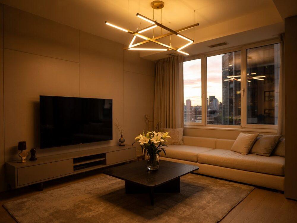 oświetlenie ambientowe w salonie